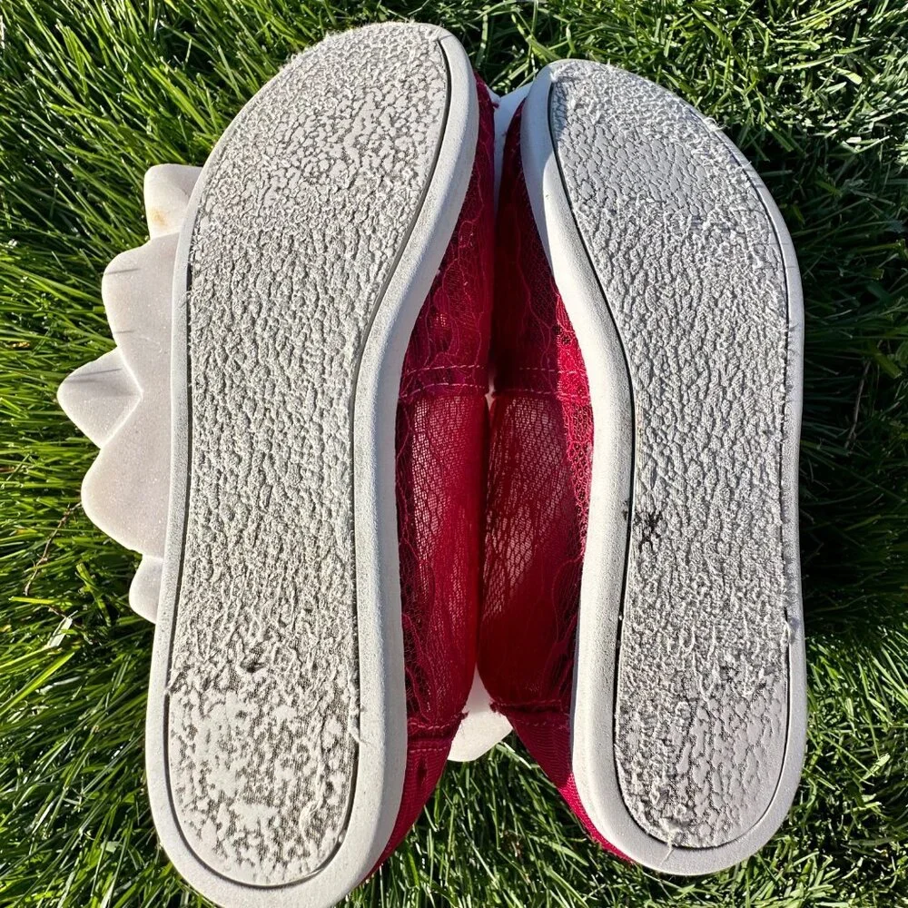 Toms Size 6.5 Shoes Womens Classic Slip On Raspberry Lace Comfort Casual Flats R